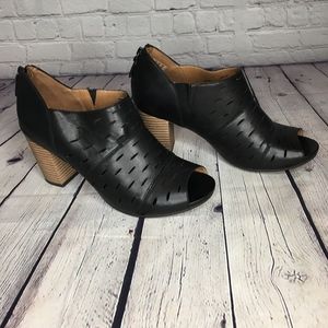 Clarks Artisan Okena Sass Shooties Black Peep Toe